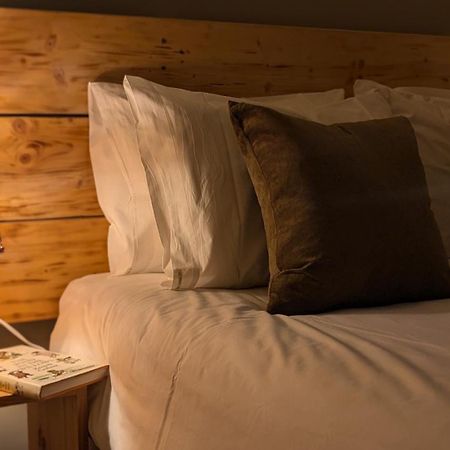 South Downs Eco Lodge & Camping East Meon Екстер'єр фото