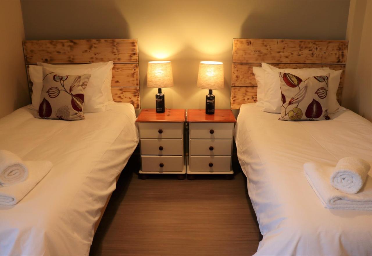 South Downs Eco Lodge & Camping East Meon Екстер'єр фото